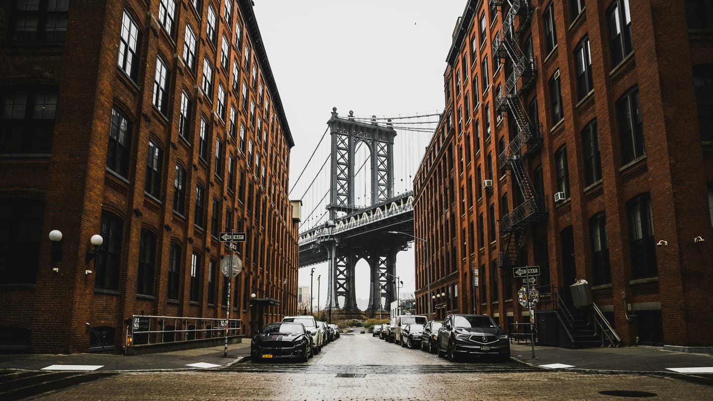 New York elfogadta a RAISE Act-et: új szabályok az AI-fejlesztőknek