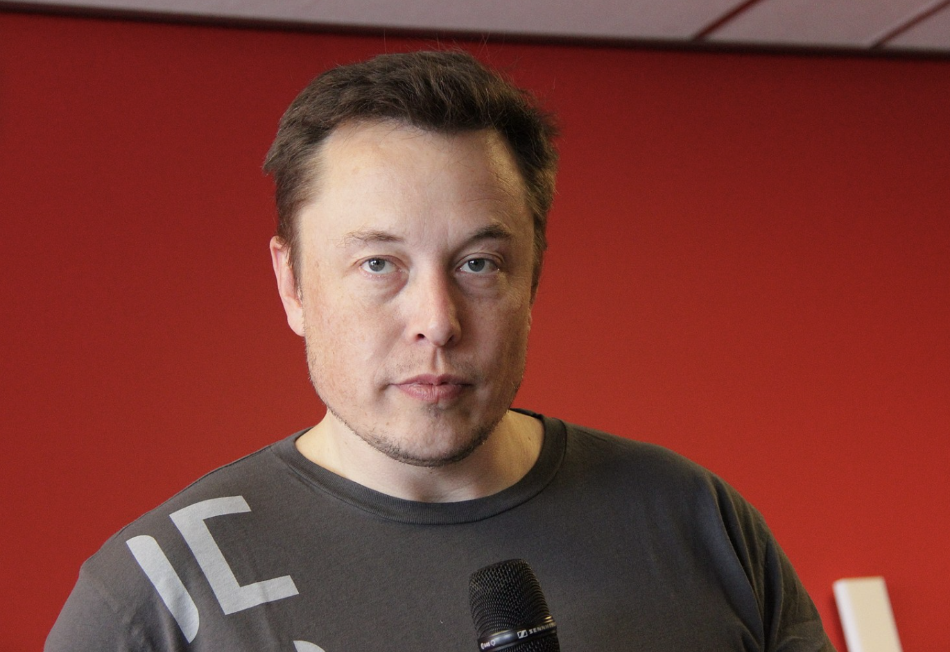 Elon Musk xAI cége csak a biztonsági fejezetét írja alá az EU AI-kódexének