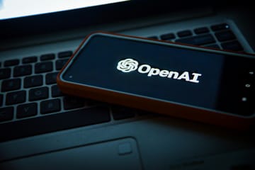 Az OpenAI PaperBench az AI-ügynökök tudományos cikkek újraalkotásában nyújtott teljesítményét méri