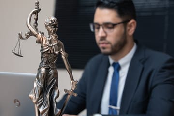 Elutasította a bíróság a chatbotok szólásszabadságát – az ügy precedenst teremthet az AI-fejlesztők jogi felelősségre vonásában