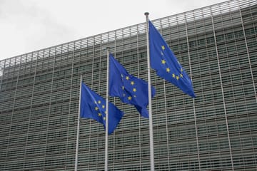 Az OpenAI bejelentette, hogy aláírja az EU AI Act gyakorlati kódexét innovációra ösztönözve Európát