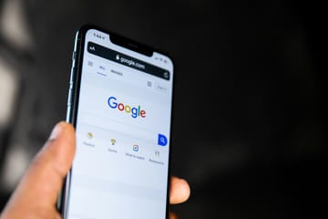 Az a16z jelentése szerint a Gemini és a Grok gyorsan közelít a ChatGPT felhasználói bázisához