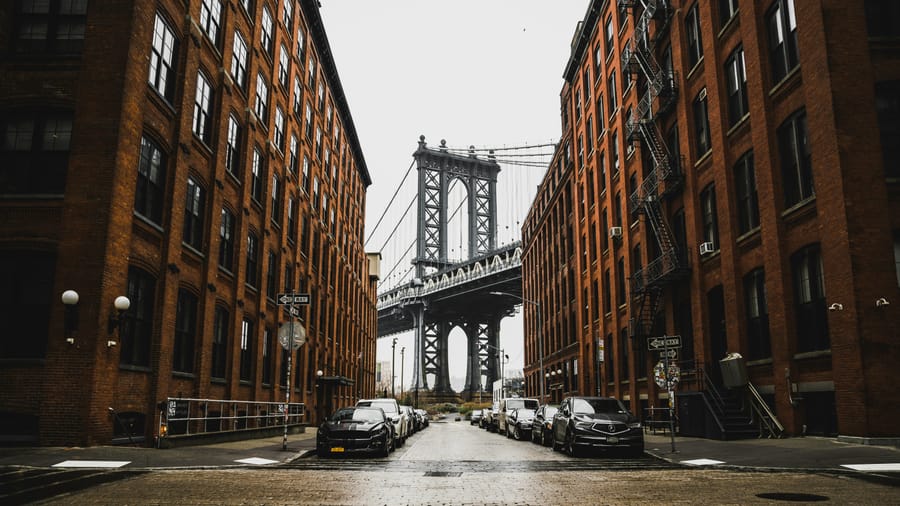 New York elfogadta a RAISE Act-et: új szabályok az AI-fejlesztőknek