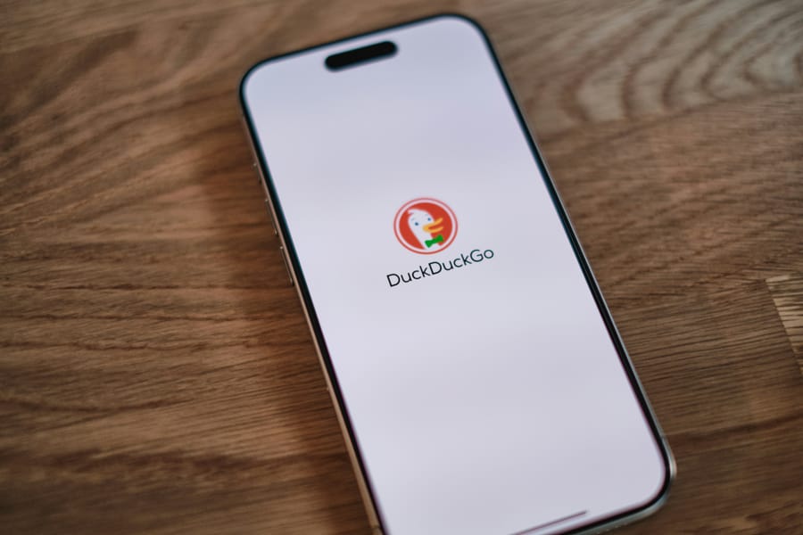A DuckDuckGo új előfizetési csomagja mostantól hozzáférést biztosít a fejlett AI modellekhez